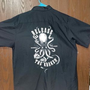 Button up Kraken Rum shirt